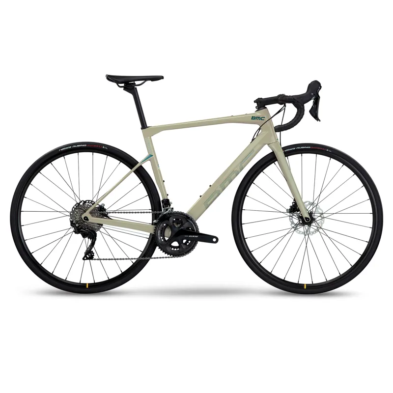 BMC Roadmachine Six Carbon Road Bike 2022 in Beige