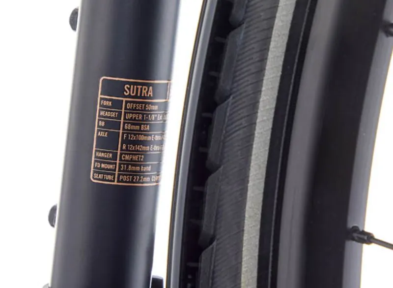 Kona Sutra Adventure Bike 2022 in Matte Black-4