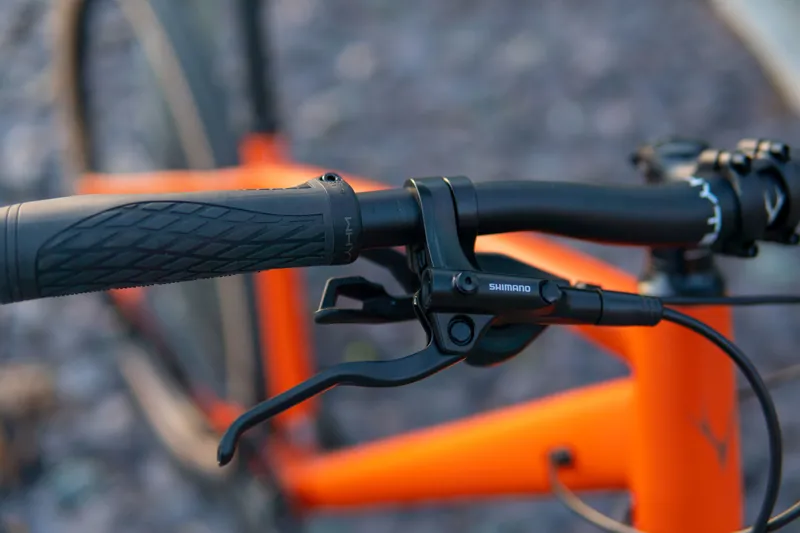 Whyte Victoria V3 Women's Hybrid 2022 in Orange-5