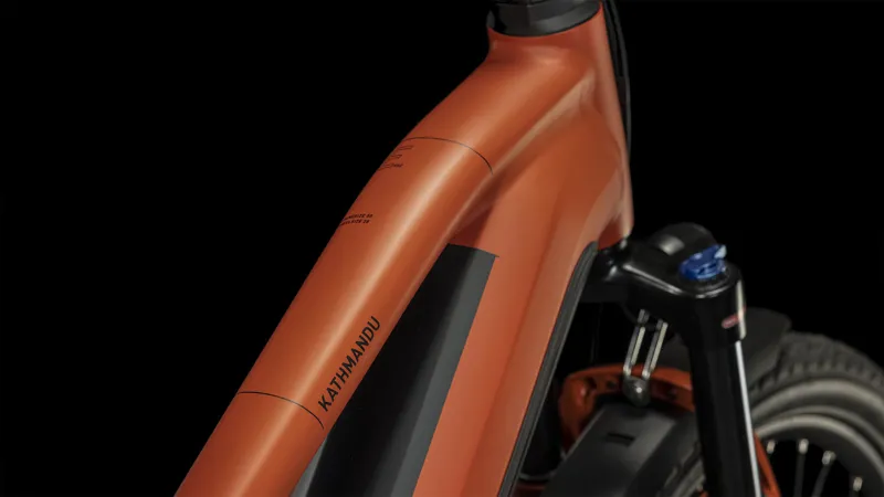 Cube Kathmandu Trapeze Hybrid EXC 750 Electric Bike 2025 in Red/Black-2