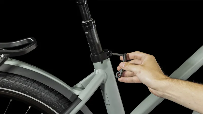 Cube Kathmandu Trapeze Hybrid One 750 Electric Bike 2025 in Swamp Grey-5