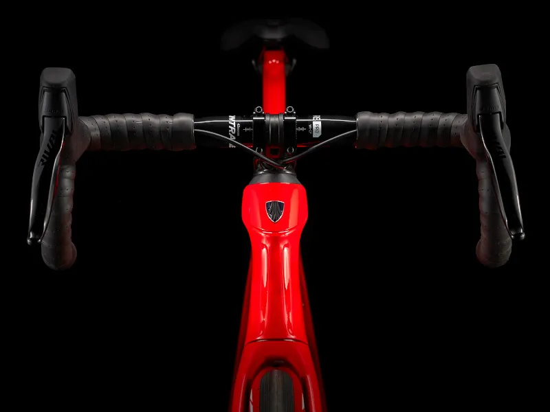 Trek Domane SLR 6 eTap Gen 3 Carbon Road Bike 2022 in Viper Red-8