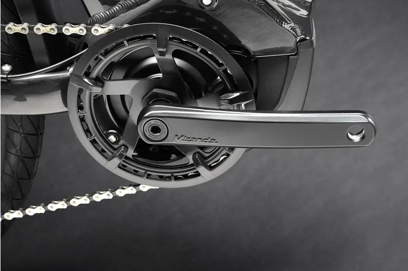 Haibike Trekking 7 Low i630 Electric Hybrid Bike 2022 in Anthracite Olive-3