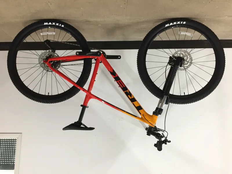 EX-DISPLAY Trek Marlin 7 Hardtail Mountain Bike Large 2022 in Radioactive Red Fade-2
