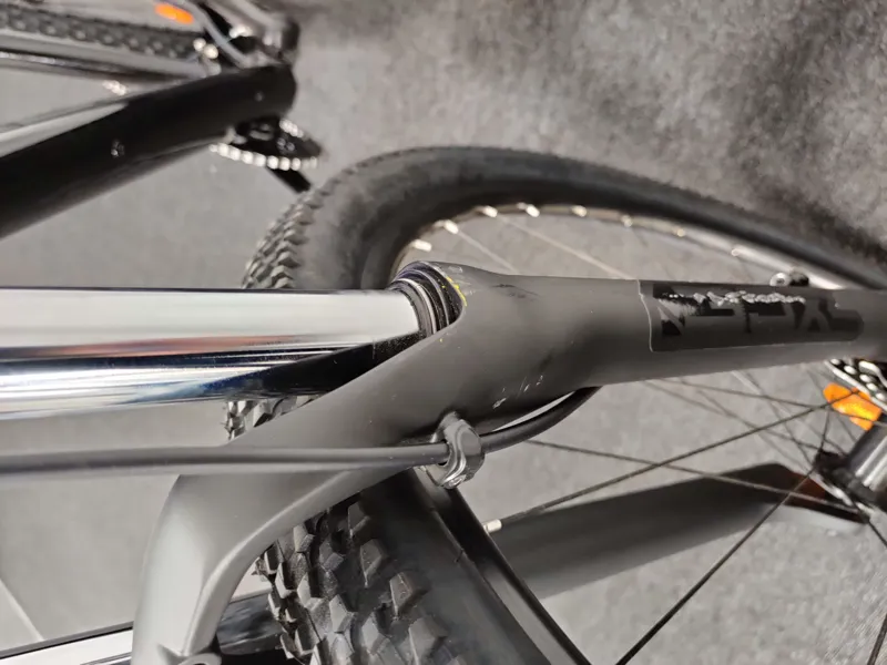 Ex Display Orbea MX 50 Mountain Bike 2021 Medium in Black-2