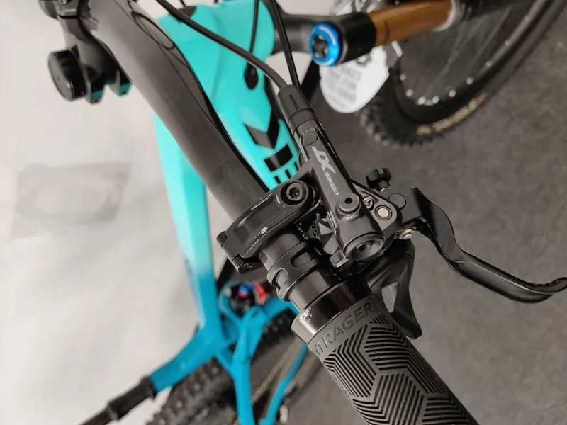 Ex Demo Trek Fuel EX 9.9 XO1 Full Suspension Mountain Bike 2020 in Teal Fade Large-6
