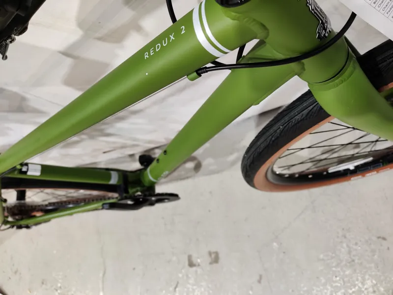 Ex display Raleigh Redux 2.0 Hybrid Bike 2021 in Green Medium-3