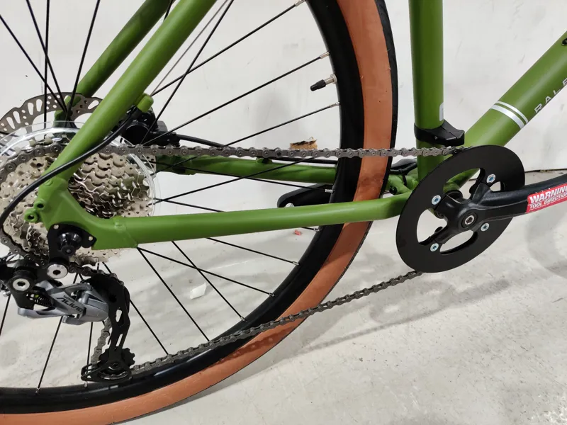 Ex Display Raleigh Redux 2.0 Hybrid Bike 2021 in Green Large-1