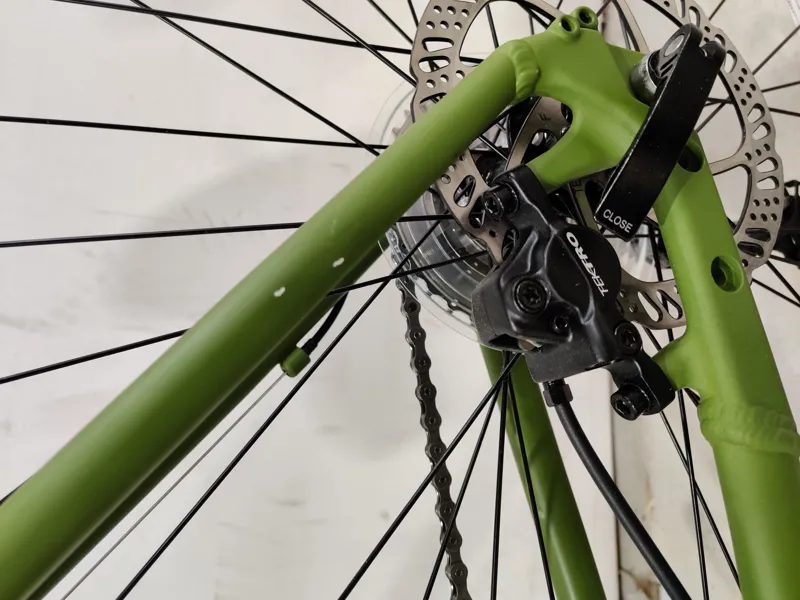 Ex Display Raleigh Redux 2.0 Hybrid Bike 2021 in Green Large-2