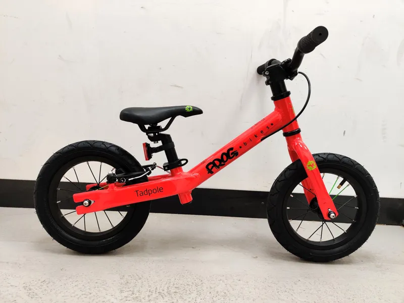 EX display Frog Tadpole - Red 12