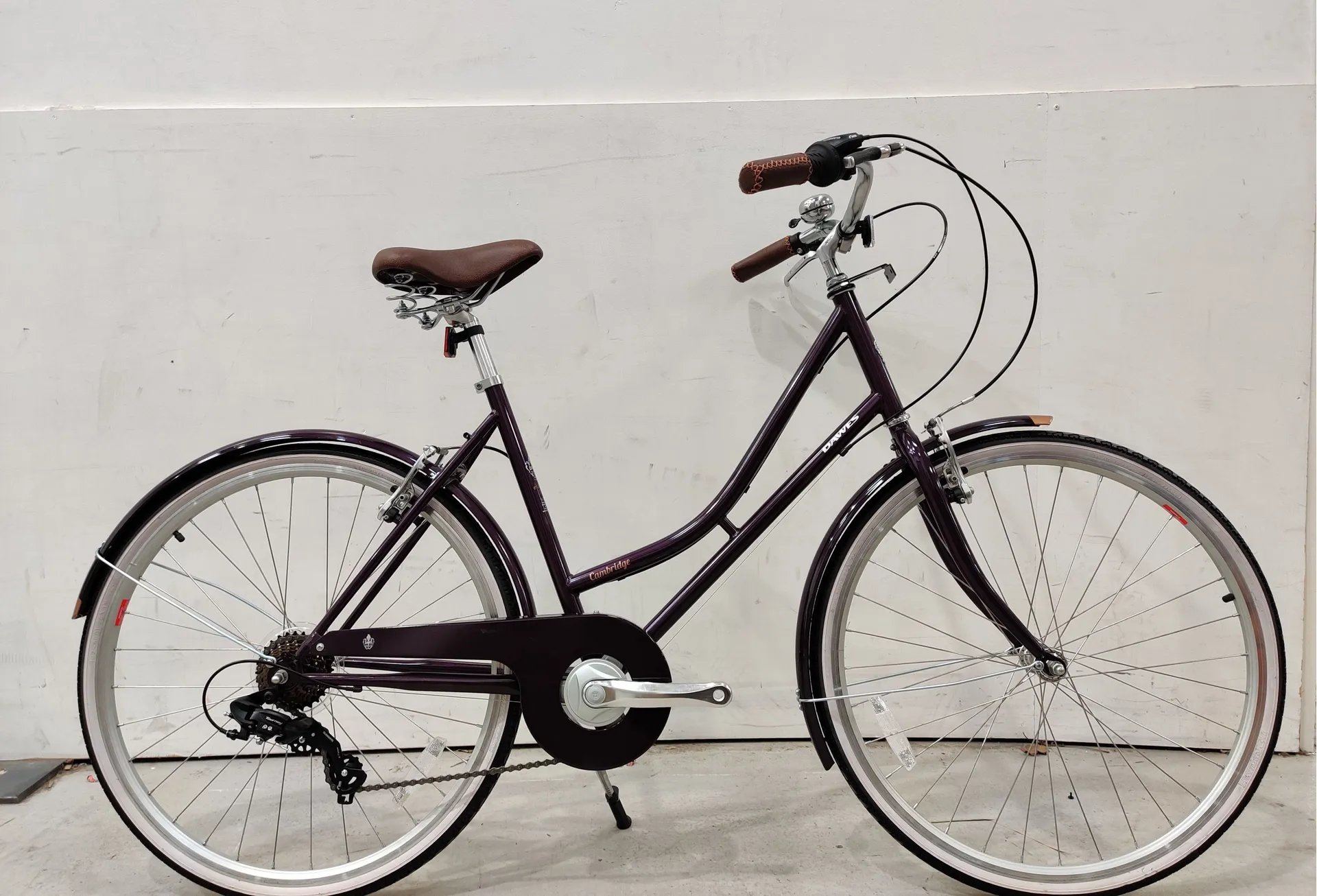 Ex Disp Dawes Cambridge Ladies Step Through Hybrid Bike Plum 19