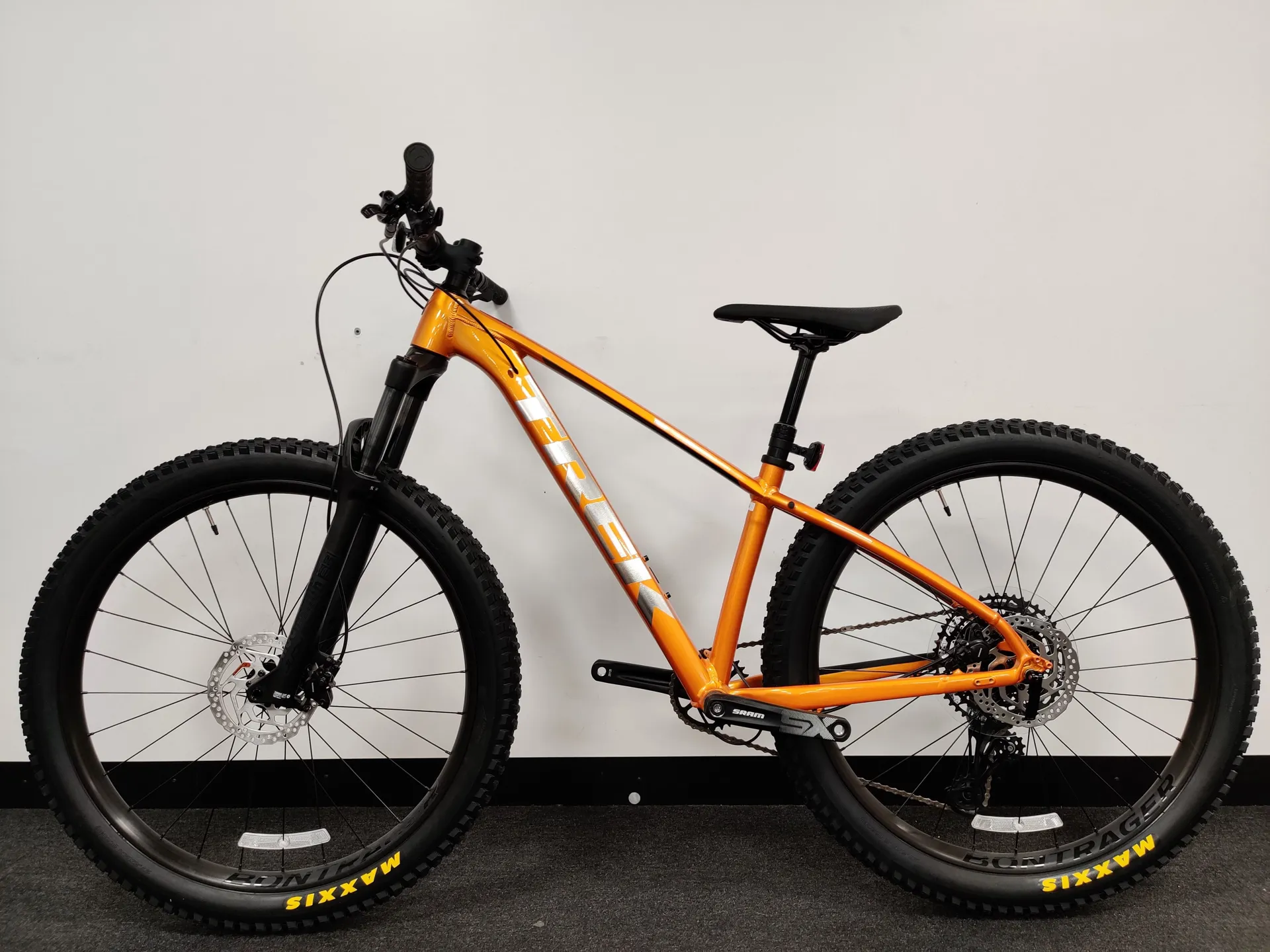 Ex Display Trek Roscoe Hardtail Mountain Bike Small 2021 in