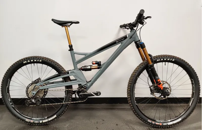 Ex Demo Orange Switch 6 Factory Large Full Suspension Mountain Bike 2021 in Grey