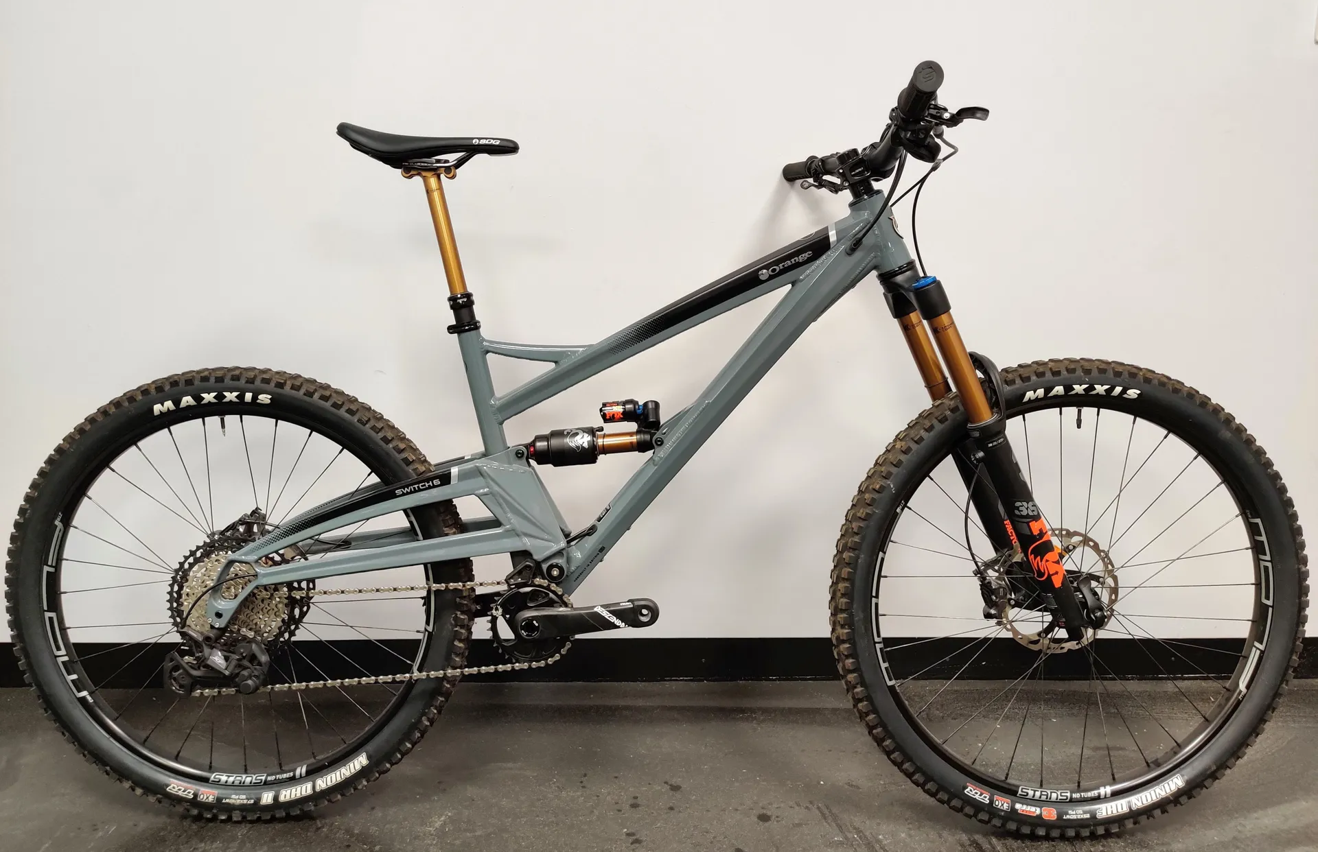bicycle polygon d6 2020
