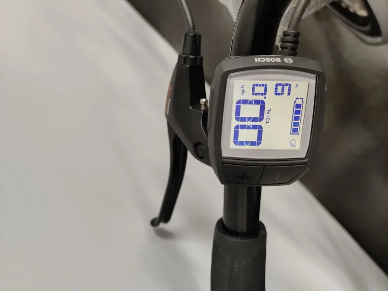 Ex Display Trek Um1+ Men 55 Sl 400Wh Electric Hybrid Bike 2019 In White-2