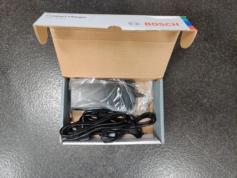 Ex Display Trek Um1+ Men 55 Sl 400Wh Electric Hybrid Bike 2019 In White-7