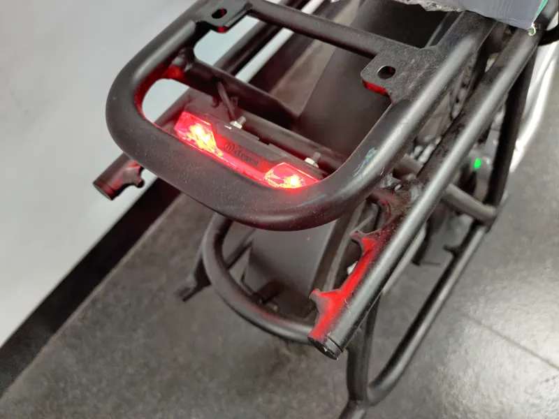 Ex-Display Tern HSD S+ Performance Cargo Electric Bike 2021 in Silver-4