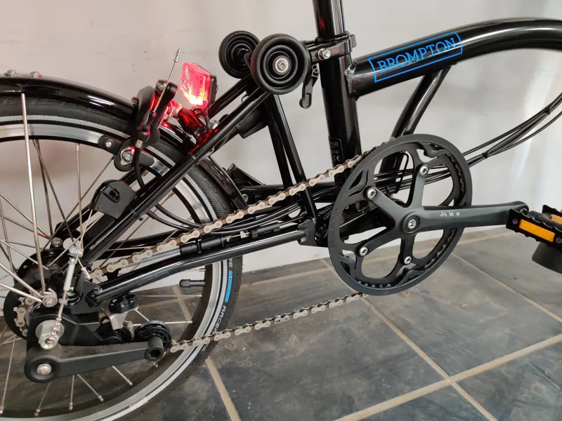 Ex Display Brompton M6L Electric Folding Bike 2021 in Black-2