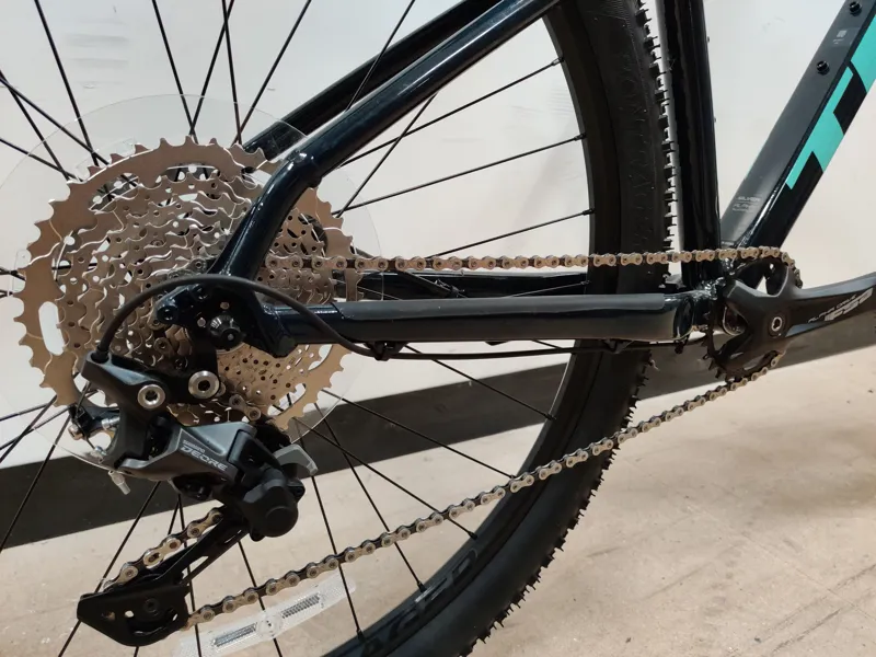 Ex Display Trek Marlin 7 Hardtail Womens Mountain Bike Medium 2021 in Nautical Navy-1