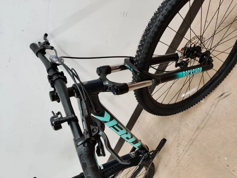 Ex Display Trek Marlin 7 Hardtail Womens Mountain Bike Medium 2021 in Nautical Navy-3