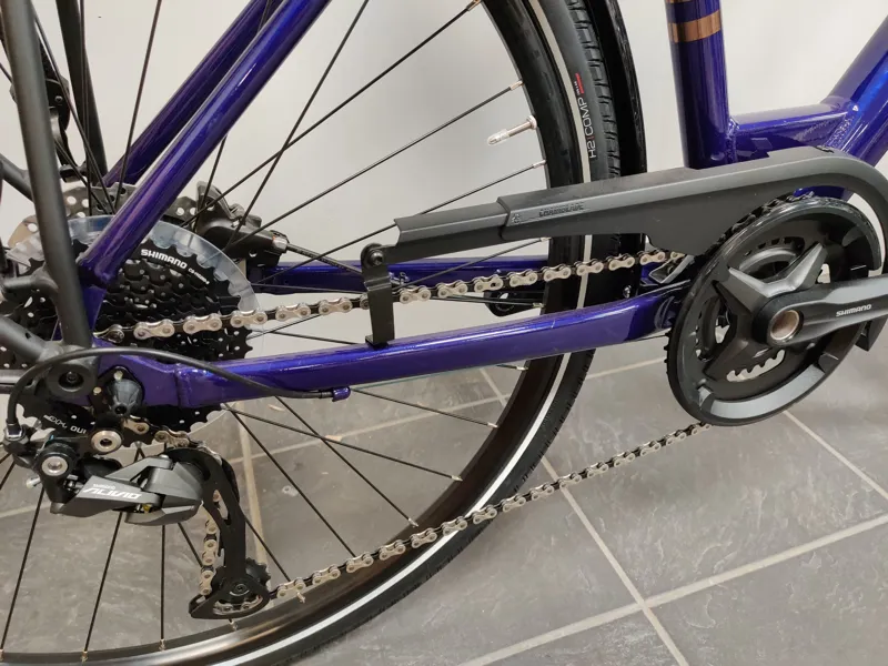 Ex Display Trek Verve 3 EQ Lowstep Womens Hybrid Bike Medium 2022 in Purple -1