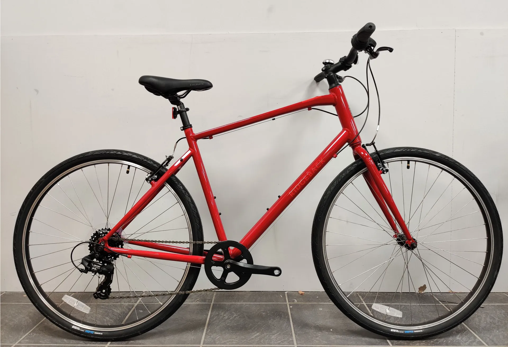 EX Display Ridgeback Comet Hybrid Bike X-Large 2022 in Red