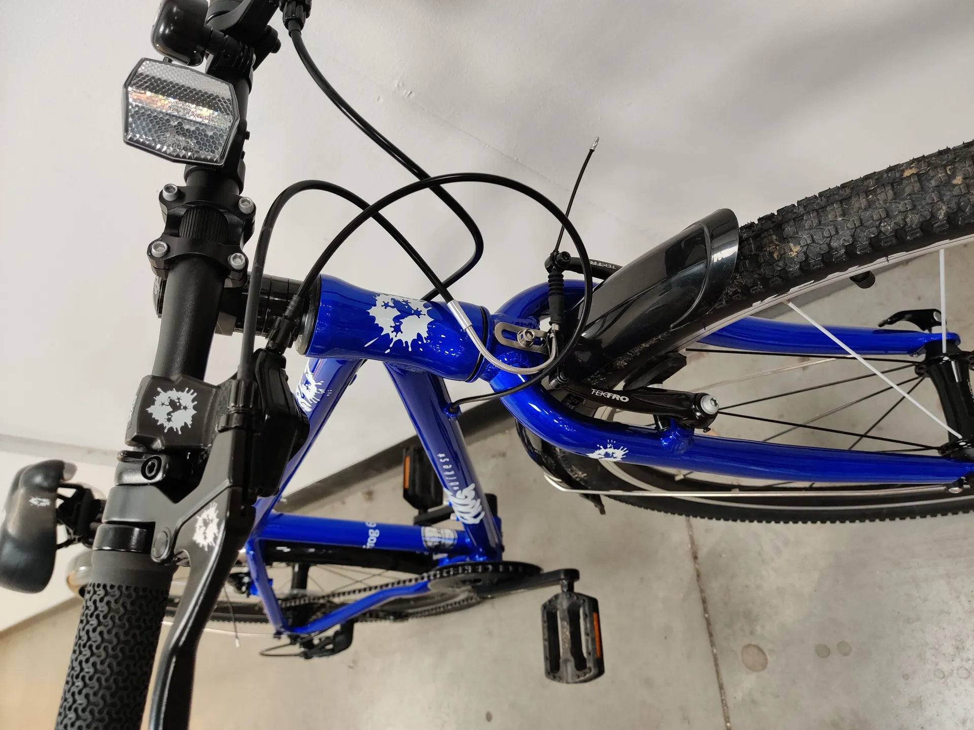 Ex- Demo Frog Bikes 69 Hybrid Kids Bike 26 inch Wheel 2022 in