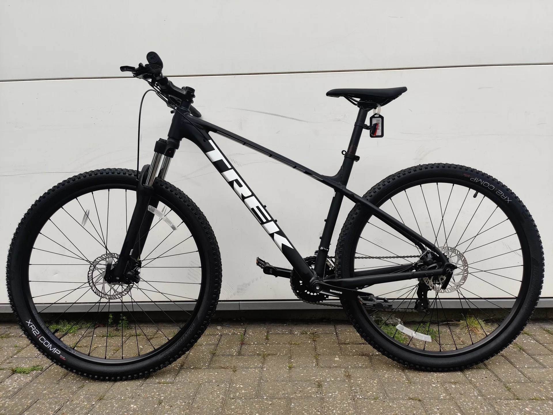 Ex Display Trek Marlin Hardtail Mountain Bike Large 2022 in Matt