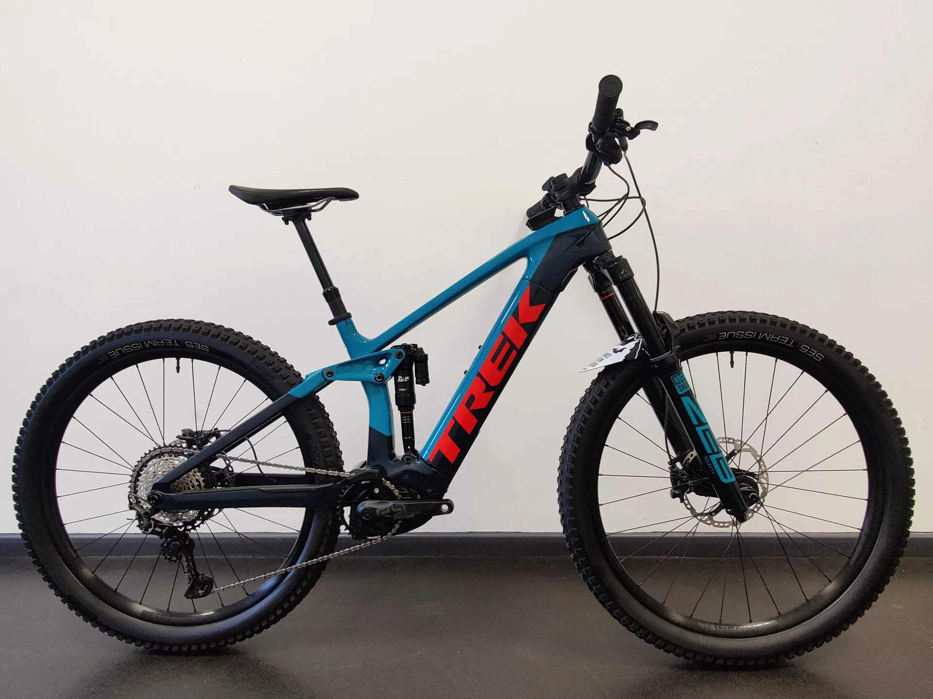 trek ex demo sale