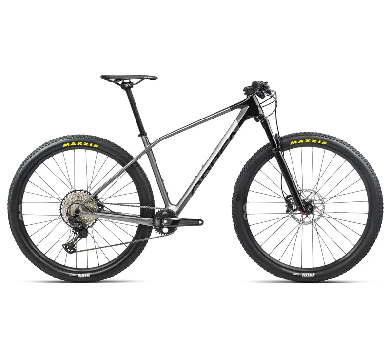 Orbea Alma M30 XC Mountain Bike 2022 in Anthracite