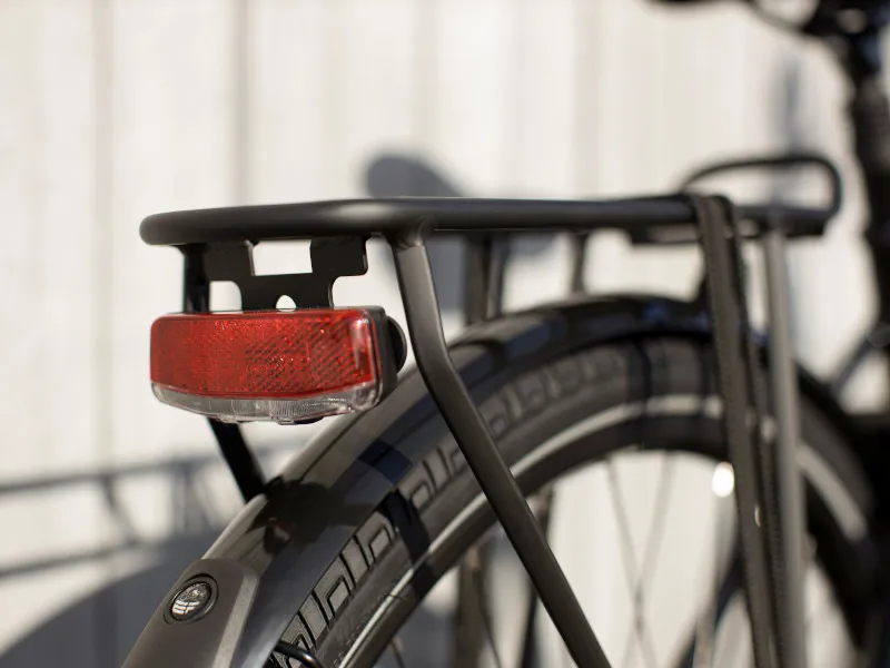 Trek L300 Lowstep Hybrid Bike 2020 in Black-9