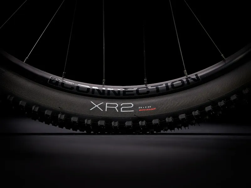 Trek Marlin 5 Hardtail Mountain Bike 2021 in Factory Orange-4