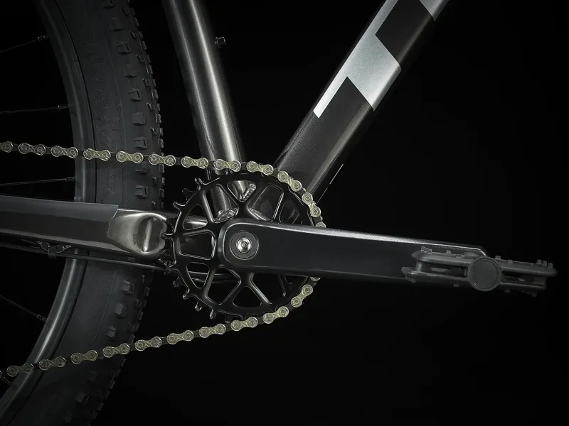 Trek Marlin 6 Hardtail Mountain Bike 2023 in Red and Black Fade-2