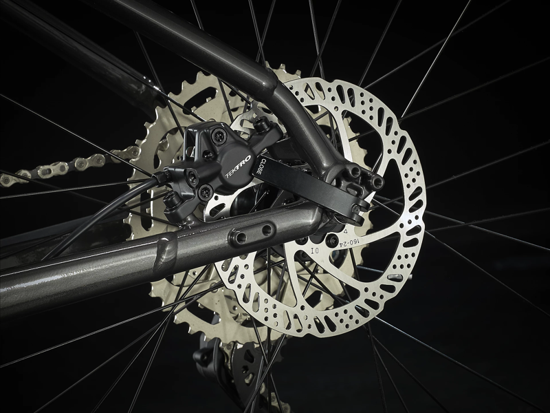 Trek Marlin 6 Hardtail Mountain Bike 2023 in Red and Black Fade-5