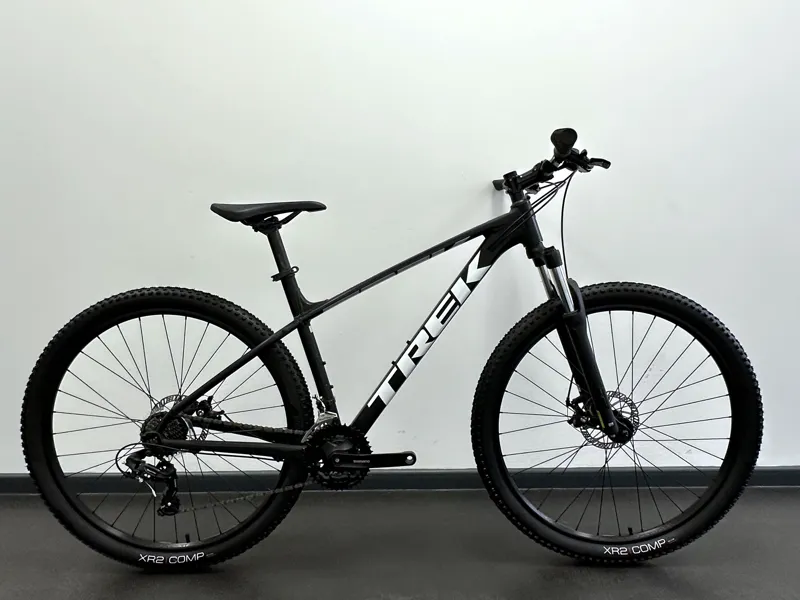 EX DISPLAY Trek Marlin Hardtail Mountain Bike 2023 Large in