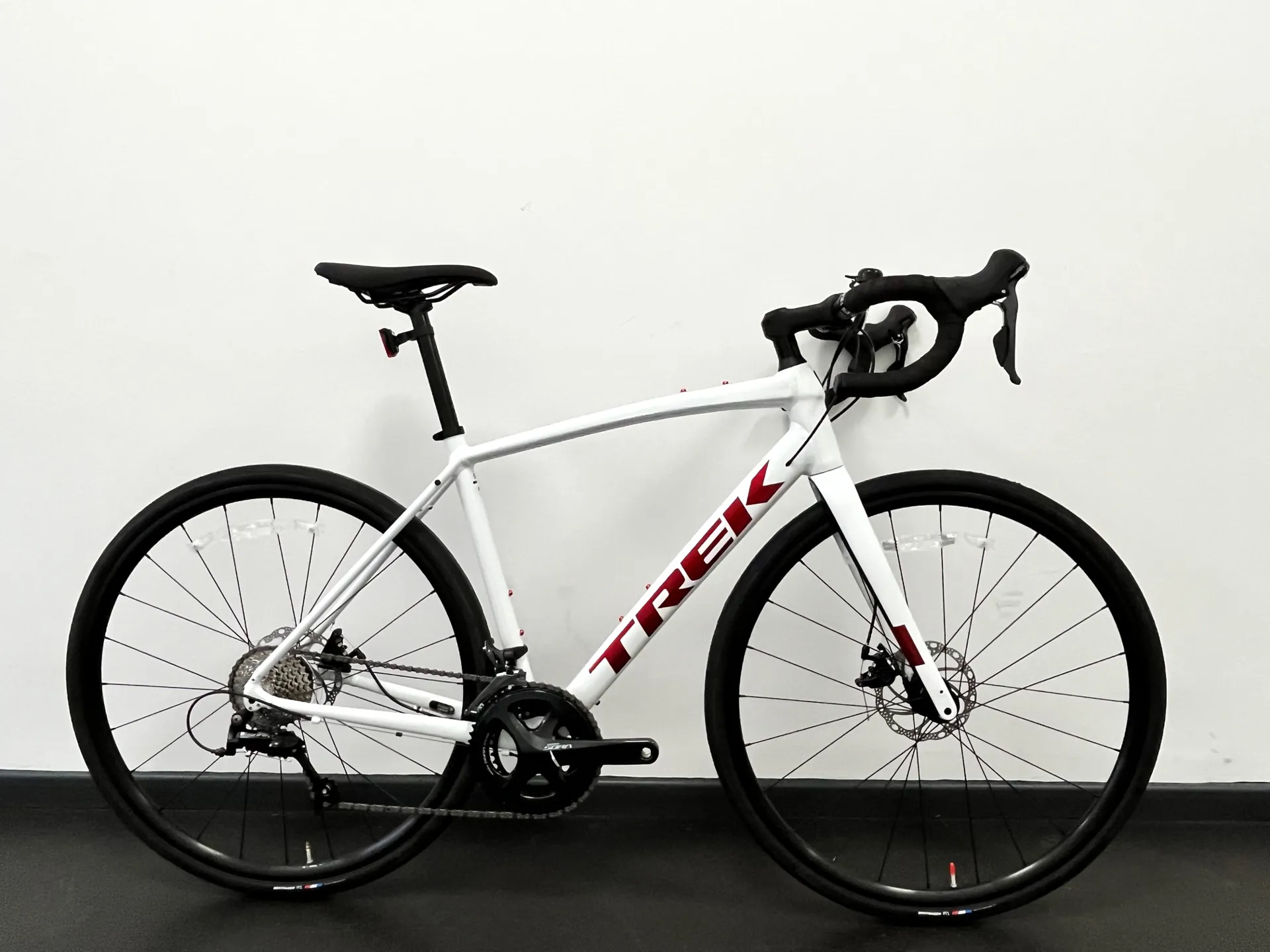 Trek Madone Trek Domane Al Gravel EX-DISPLAY Trek Domane AL Disc