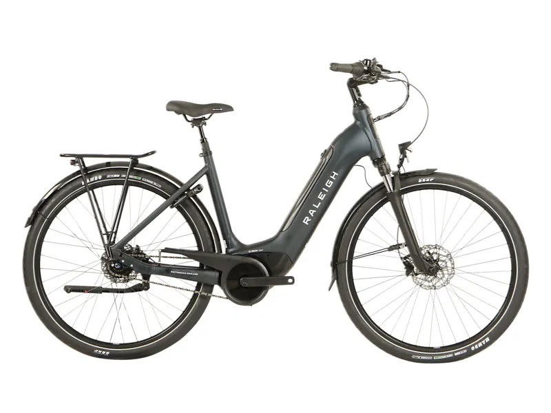 ONE OFF Raleigh Motus Grand Tour Step-through 8sp Hub Electric Hybrid Bike SMALL 2023 in Black