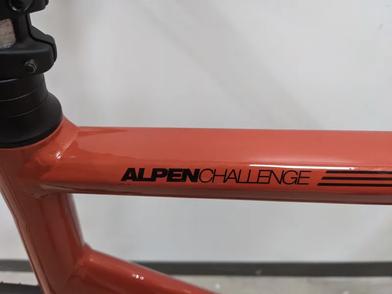 EX-Demo BMC Alpenchallenge One X-Large Hybrid Bike 2022 in Red Amber-3