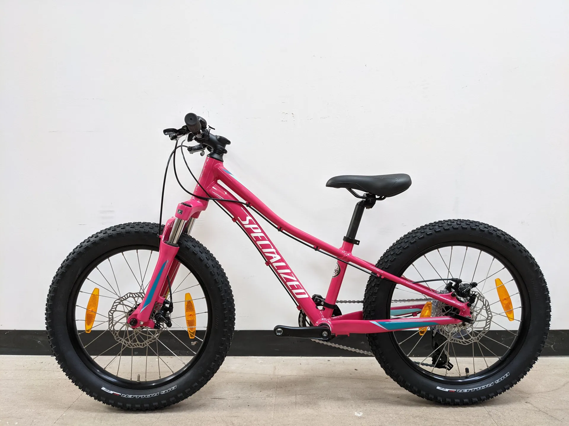 Bike Specialized Riprock Pink EX-Display Specialized Riprock 20