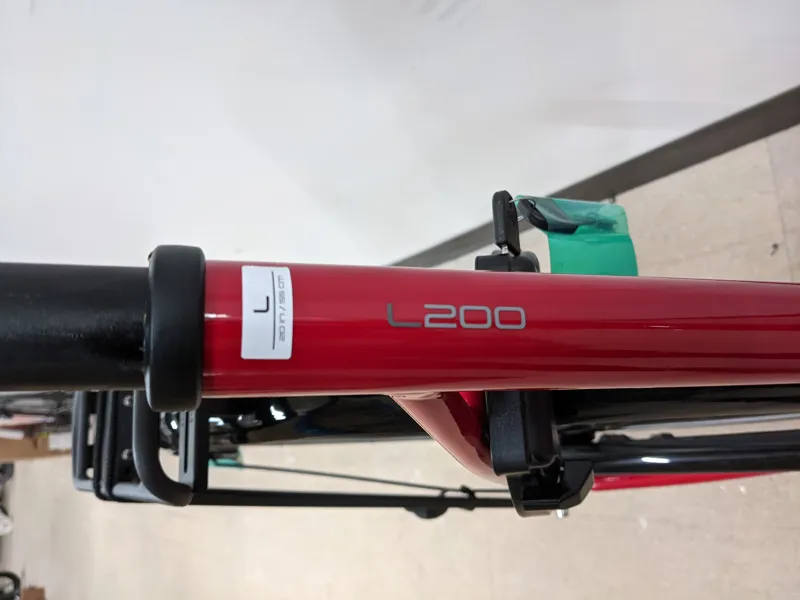 EX-Display Trek L200 Midstep Large Hybrid Bike 2020 in Pink-2