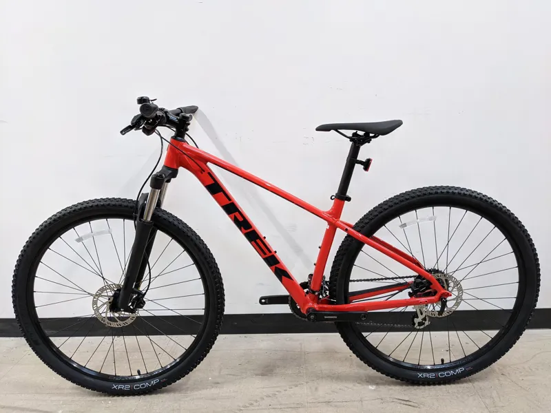 EX-DISPLAY Trek Marlin 6 Hardtail Mountain Bike Medium 2021 in Red-2