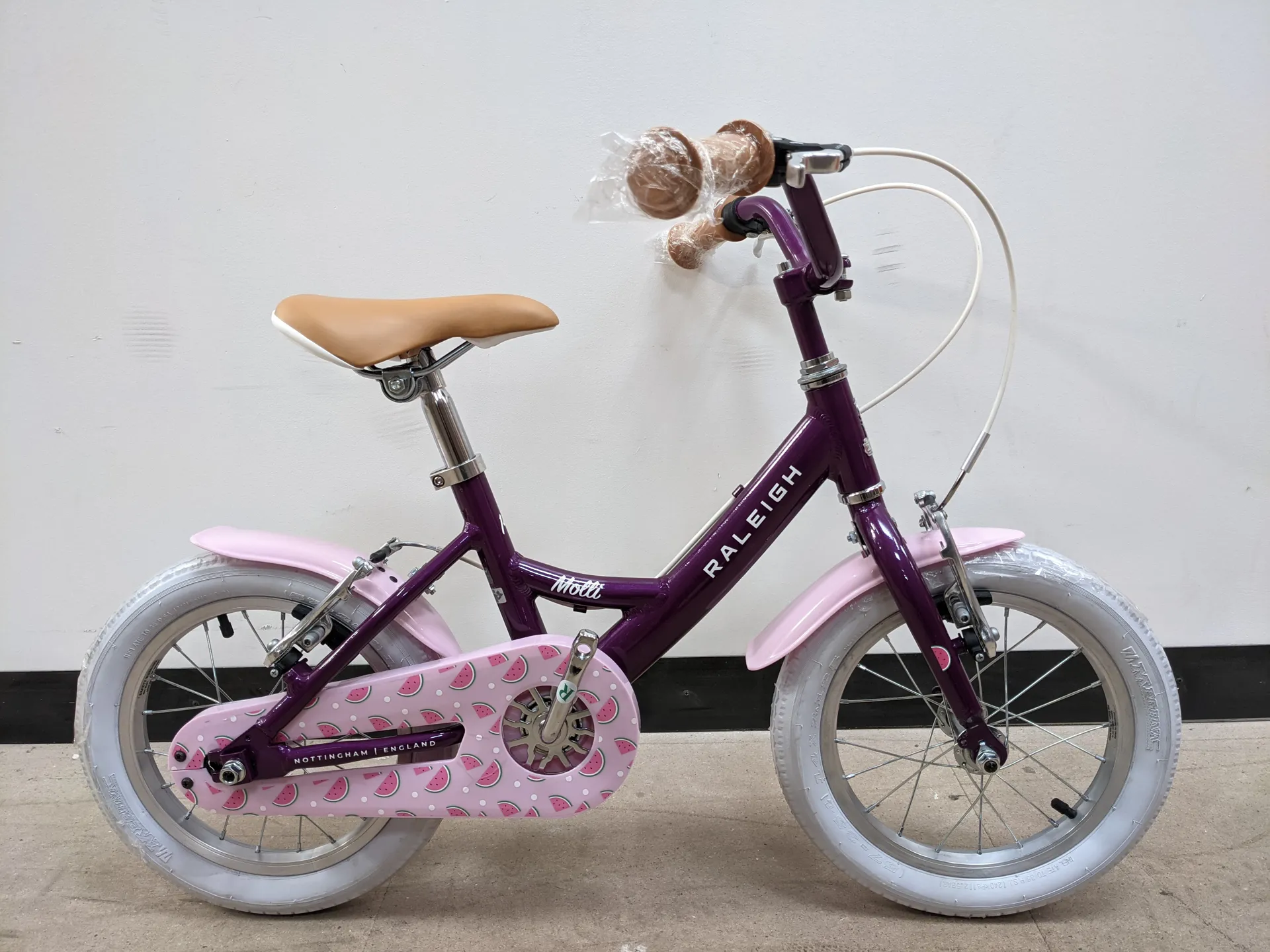 EX-DISPLAY Raleigh Molli 14 inch Wheel Kids Bike 2022 in Purple
