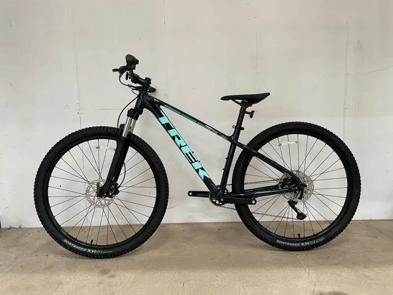 EX-DISPLAY Trek Marlin 6 Hardtail Mountain Bike Medium 2023 in Nautical Navy -1