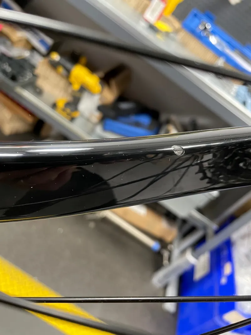 EX-DISPLAY Orro Venturi STC Rival Etap Black Gloss Road Bike 57.6 TT XL 2022 in Black-2