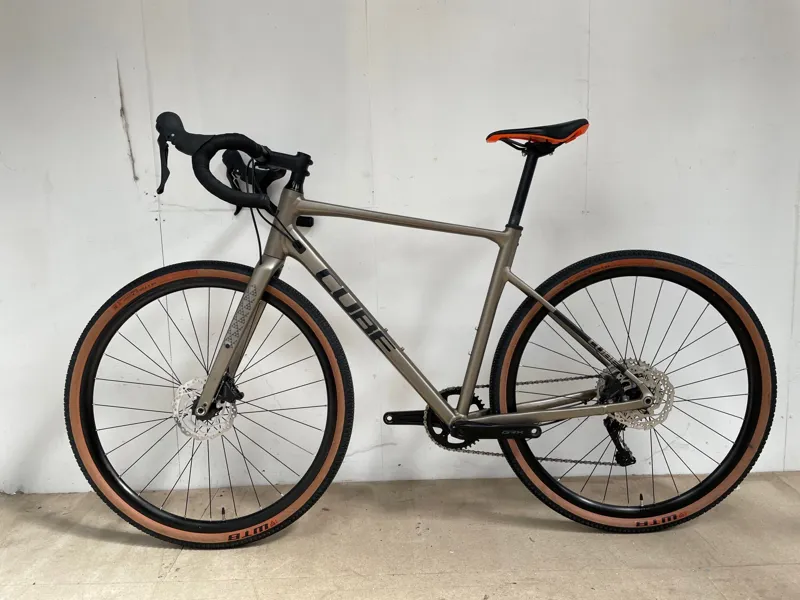 EX-DISPLAY Cube Nuroad EX Gravel Bike Medium 2022 in Grey -1