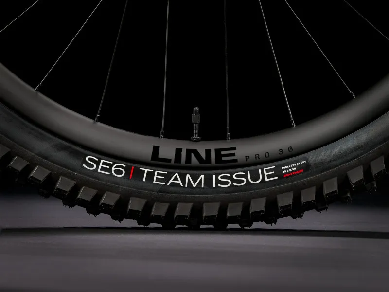 Trek Rail 9.9 xx1 AXS Electric Full Suspension Mountain Bike 2023 in Prismatic-9