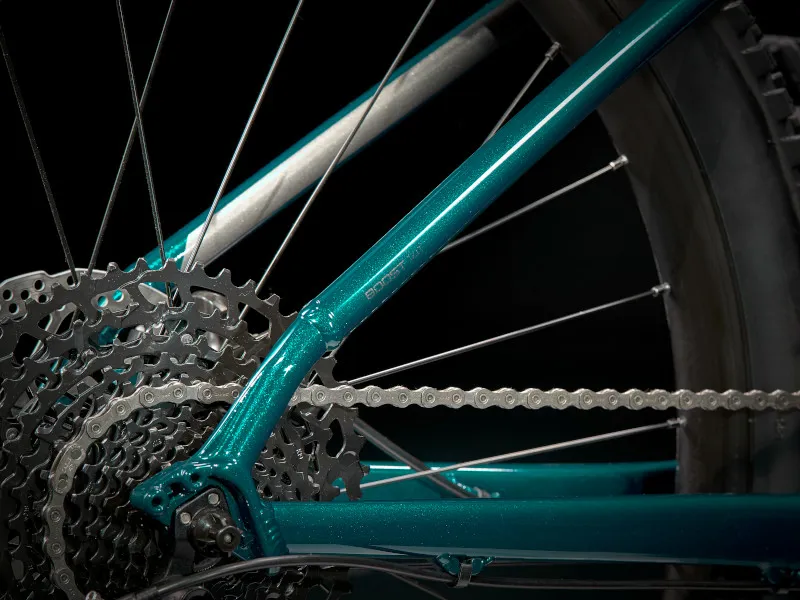 Trek Roscoe 8 Hardtail Mountain Bike 2021 in Dark Aquatic-8