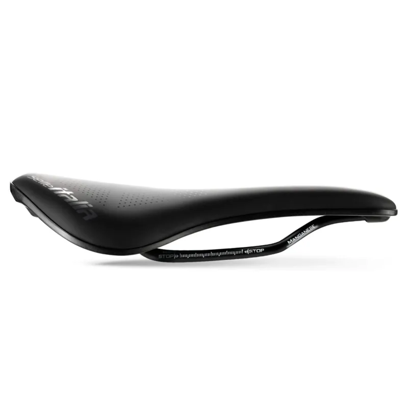 Selle Italia Novus Boost Evo TM Superflow Saddle in Black-1