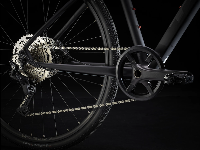 Trek Dual Sport 3 Hybrid Bike 2023 in Black-7