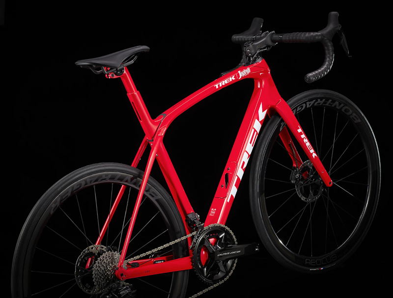 Trek Domane SLR 9 Gen 3 Carbon Road Bike 2022 in Red-2